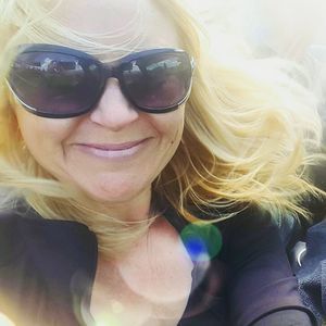 Meet your Posher, Beth